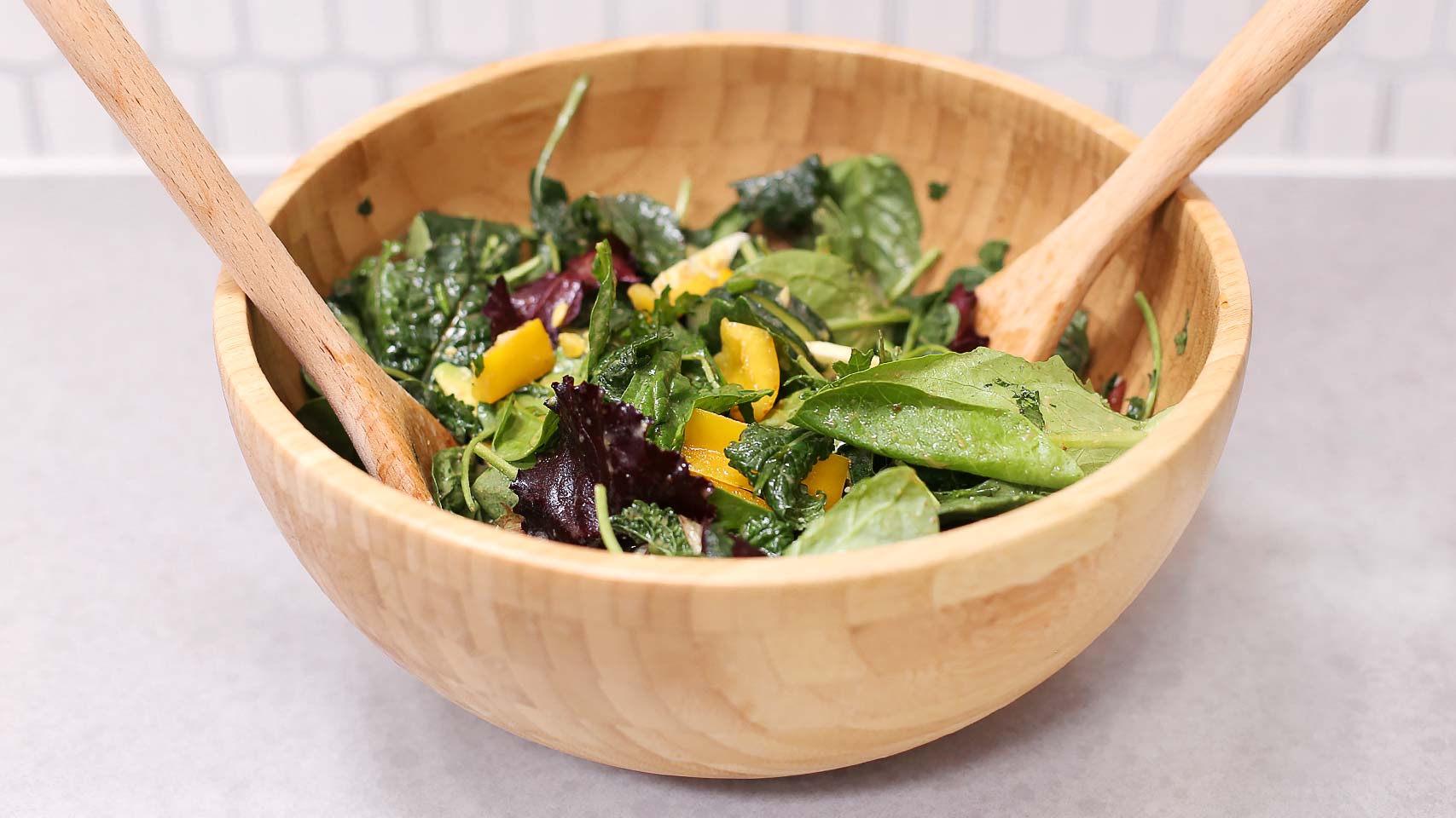 B3-Recipe-VS-Takeout-Salad-MAG