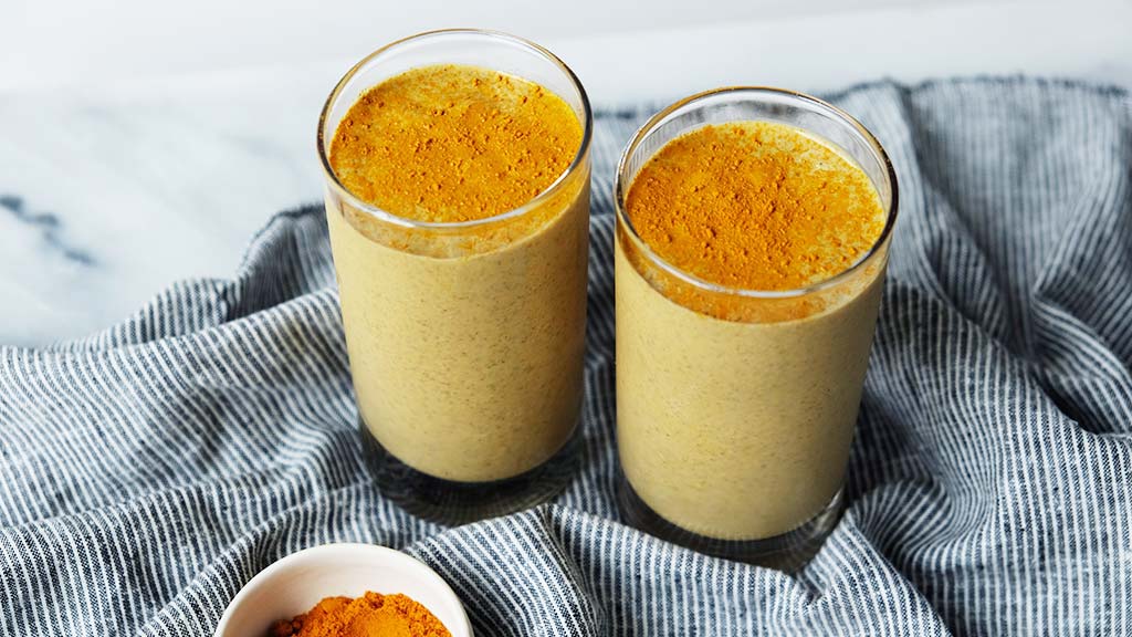 WHAT’S SO GREAT ABOUT TURMERIC? MCKEL HILL EXPLAINS.