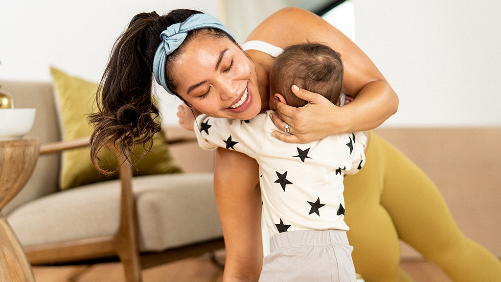 WHY DO NEW MOMS LOVE BARRE3? HERE ARE 6 REASONS.