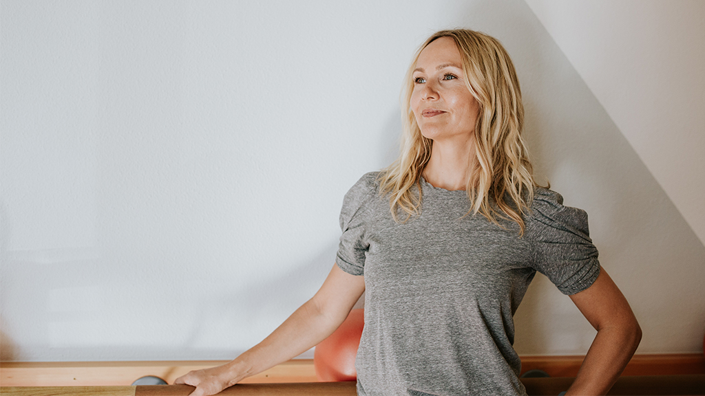 Barre3 CEO Sadie Lincoln on How to Fight Lonely, Even When We’re Alone